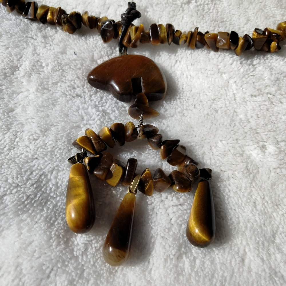 Tiger's Eye Chips Stone Necklace with Medicine Bear Charm